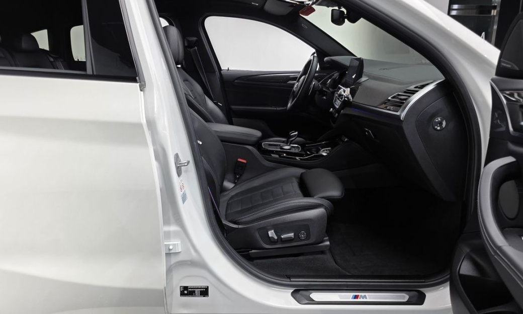 BMW X4 xDrive M40i, 2022