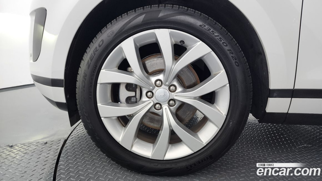 Land Rover Range Rover Evoque P250 SE, 2022