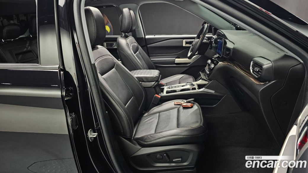 Ford Explorer 2.3 LimIted 4WD, 2021