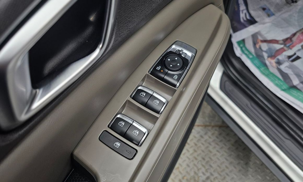 Kia Carnival 9-Seater Noblesse, 2024