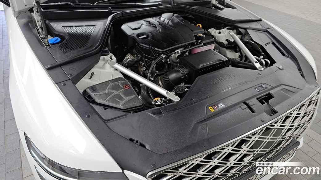 Genesis G80 Gasoline 2.5 Turbo 2WD, 2025