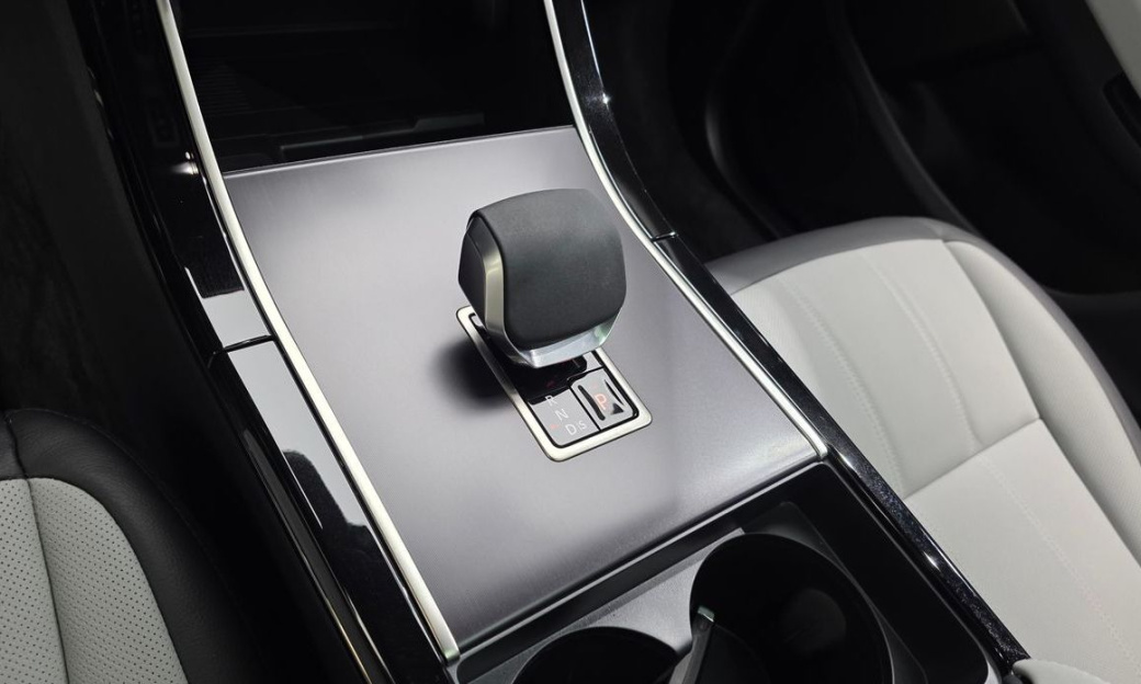 Land Rover Range Rover Evoque P250 Dynamic SE, 2026