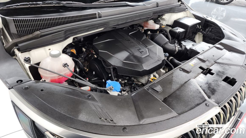 Kia Carnival 9-Seater Signature, 2022