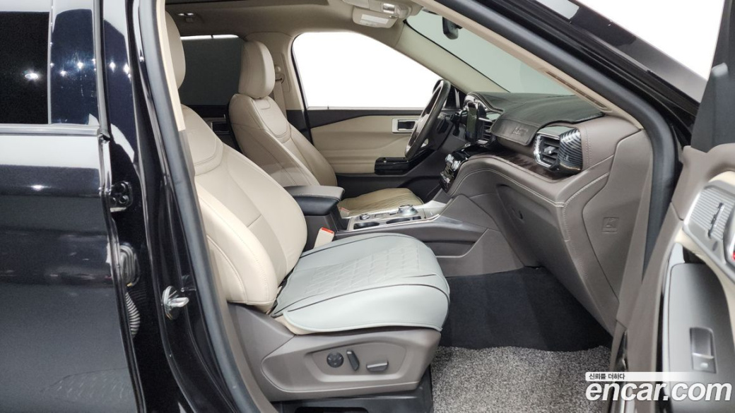 Ford Explorer 3.0 Platinum 4WD, 2021