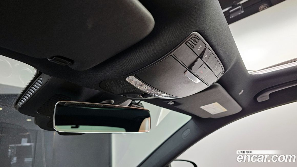 Mercedes-Benz E-Class E350 4MATIC Exclusive, 2023