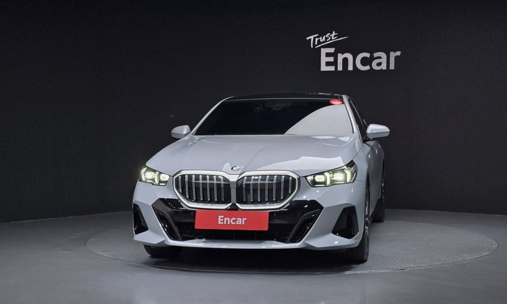 BMW 5-Series 520i M Sport, 2024
