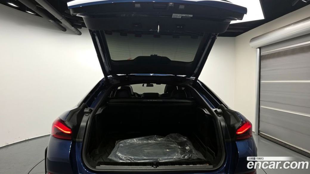 BMW X6 xDrive40i M Sport, 2023