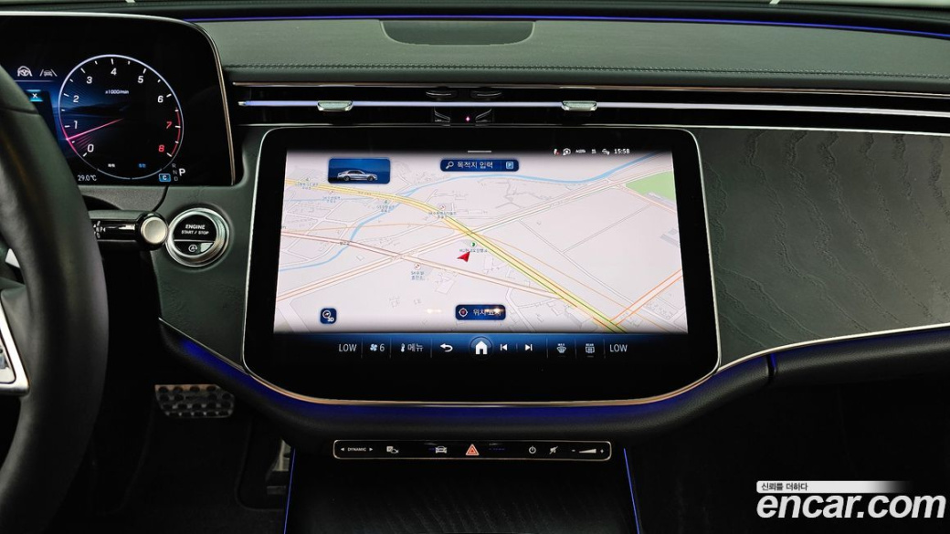 Mercedes-Benz E-Class E200 Avantgarde, 2024