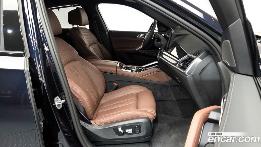 BMW X6 xDrive40d M Sport Pro, 2025