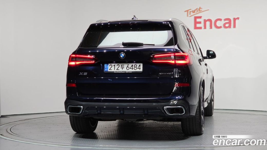 BMW X5 xDrive 40i M Sport, 2022