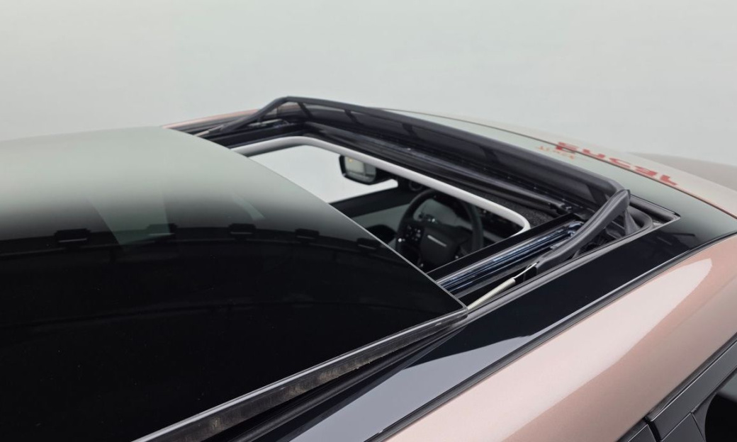 Land Rover Range Rover Evoque P250 Dynamic SE, 2025