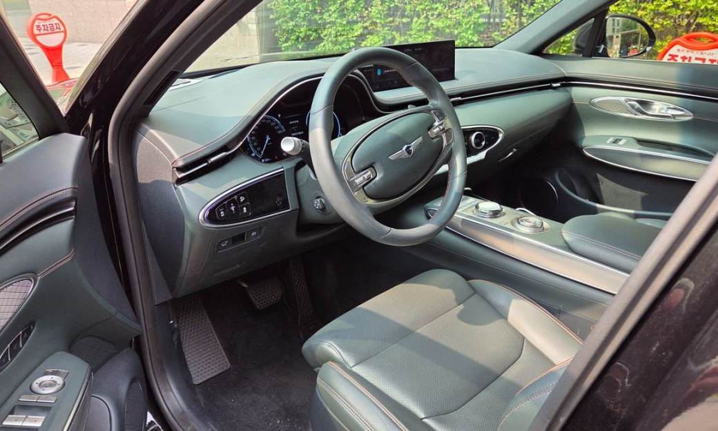 Genesis GV70 2.5T Gasoline AWD, 2024