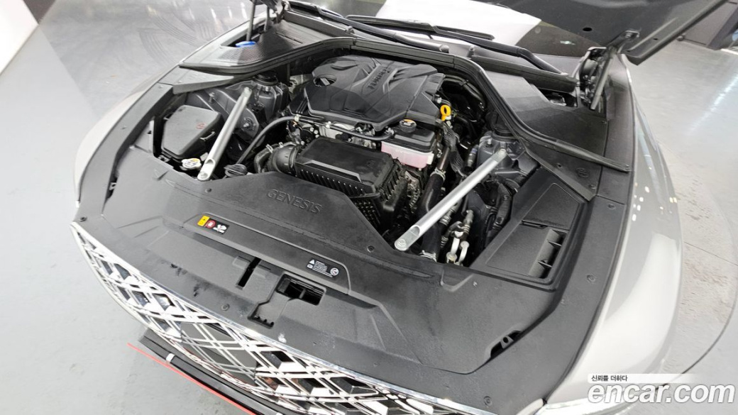 Genesis G80 Gasoline 2.5 Turbo AWD, 2025