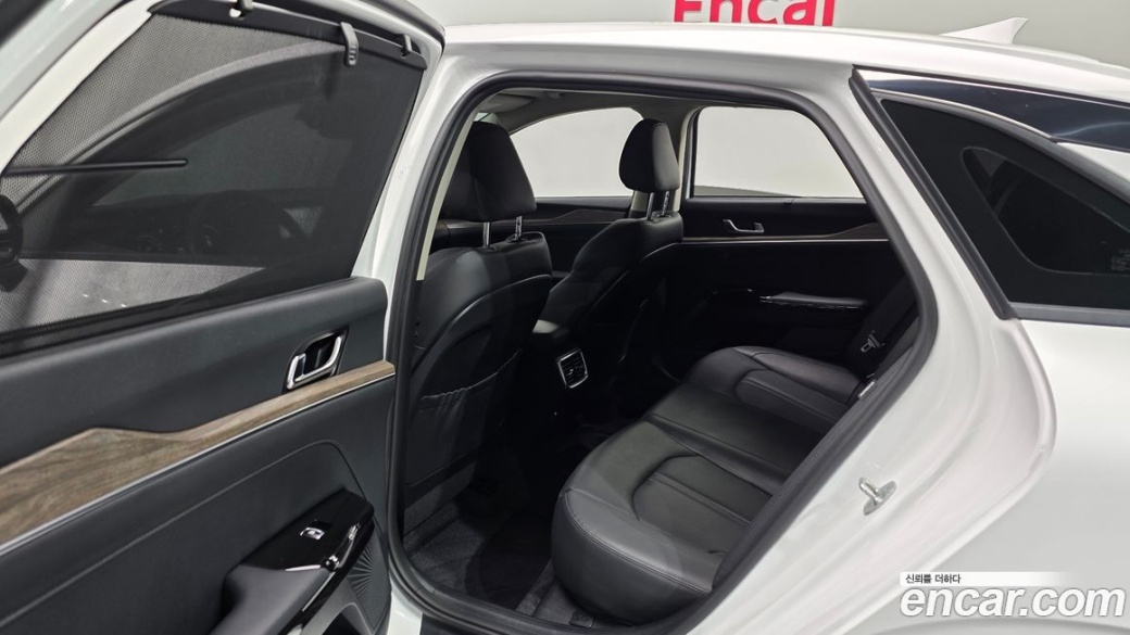 Kia K5 2.0, 2023