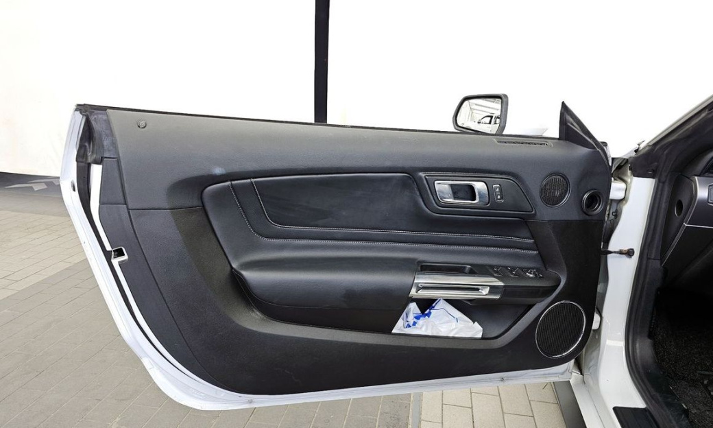 Ford Mustang Convertible, 2022