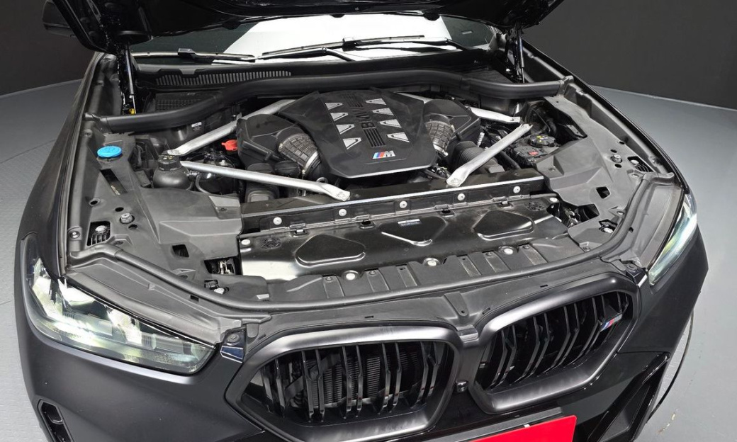 BMW X6 M60i, 2024