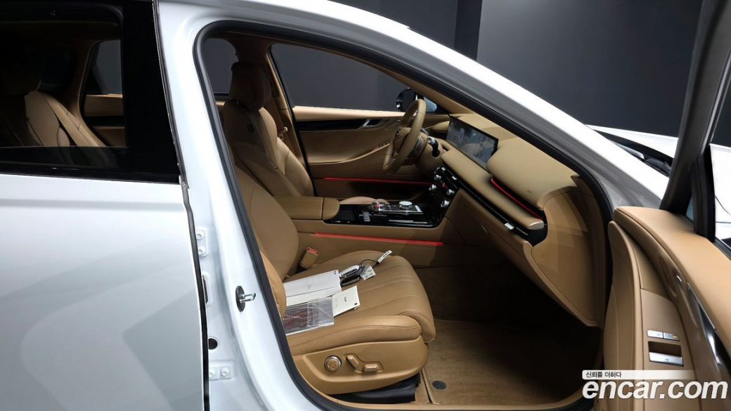 Genesis G80 Gasoline 2.5 Turbo AWD, 2025
