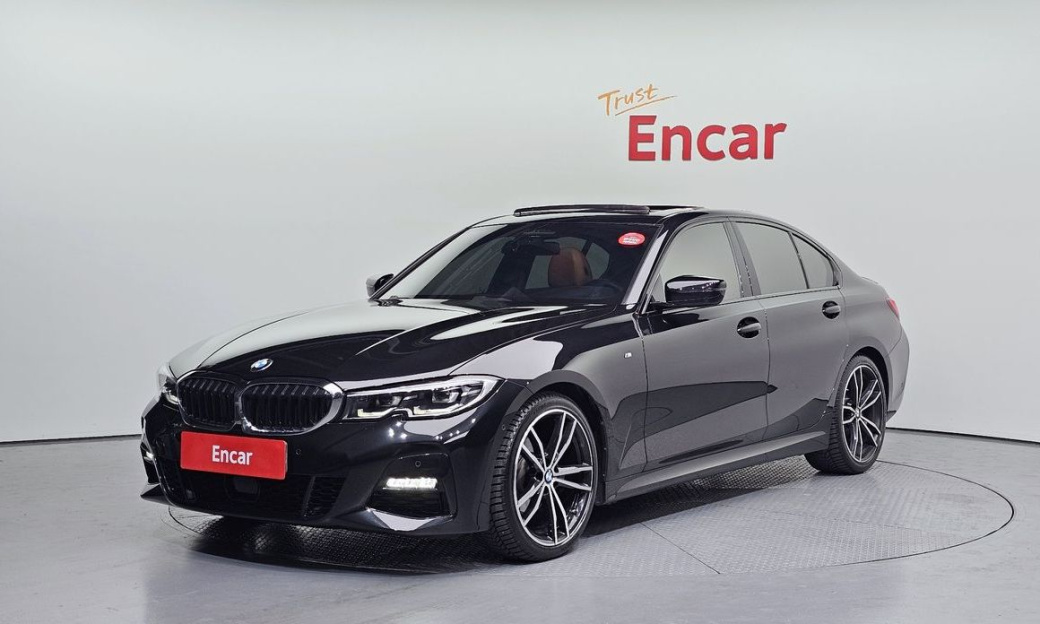 BMW 3-Series 320i M Sport, 2022