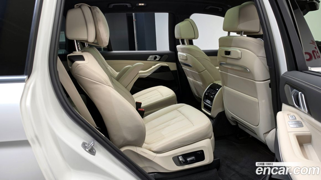 BMW X7 xDrive 40i M Sport 6STR, 2024