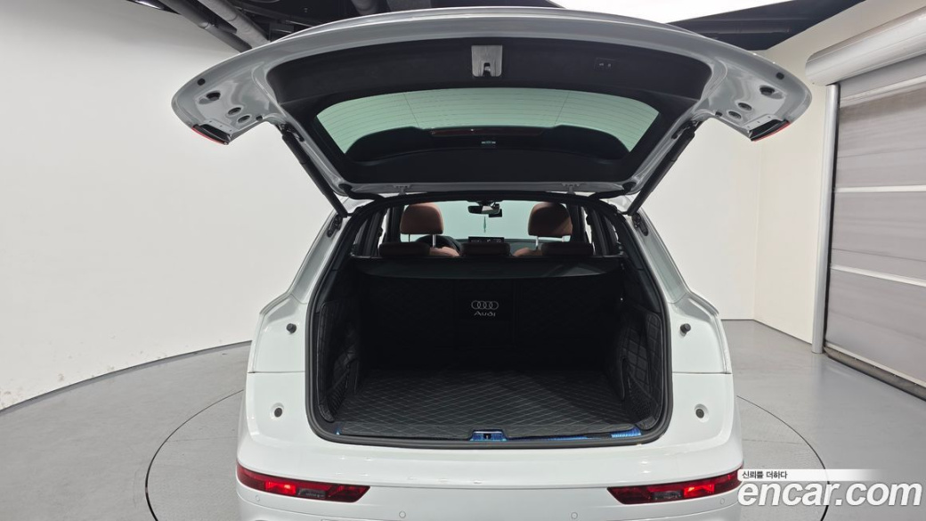 Audi Q5 45 TFSI Quattro Premium, 2022