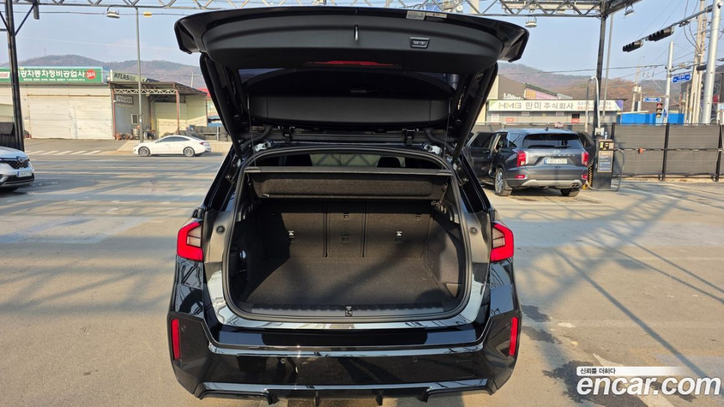 BMW X1 sDrive 20i M Sport, 2023