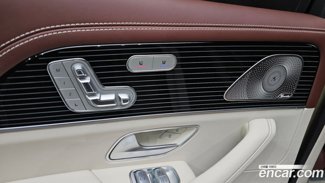 Mercedes-Benz GLS-Class Maybach GLS600 4MATIC Manufakur, 2024