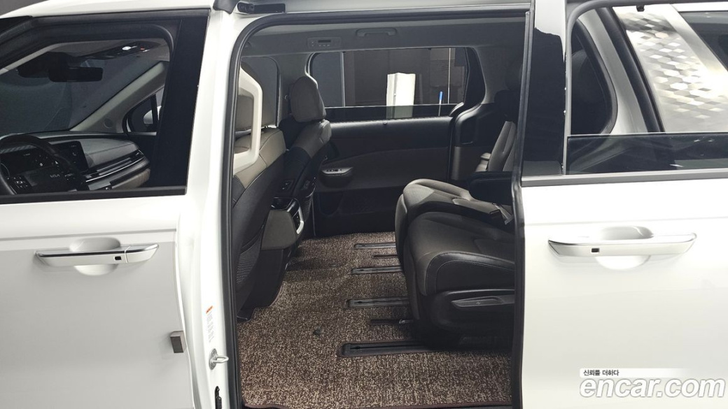 Kia Carnival 7-Seater Noblesse, 2025