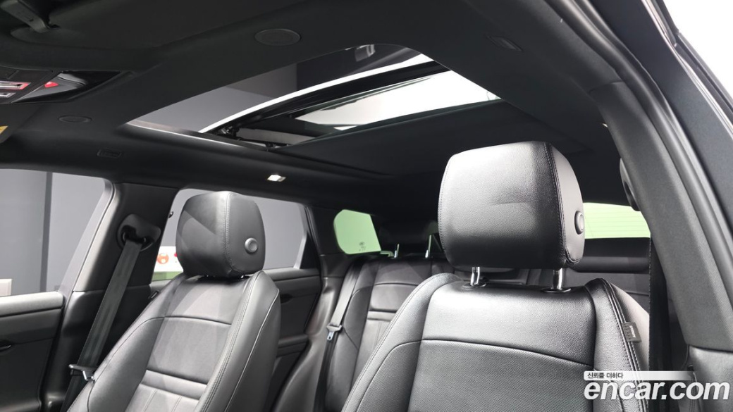 Land Rover Range Rover Evoque P250 Dynamic SE, 2025