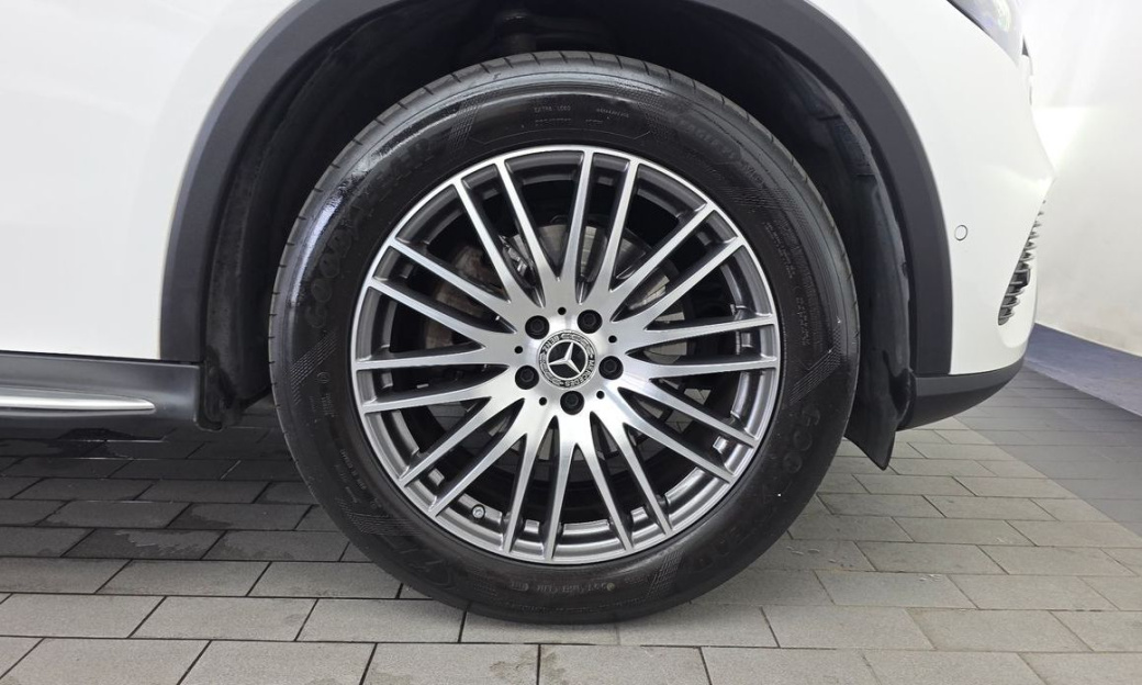 Mercedes-Benz GLC-Class GLC220 d 4MATIC, 2025