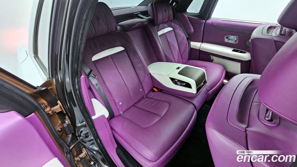 Rolls-Royce Ghost 6.7 V12, 2023