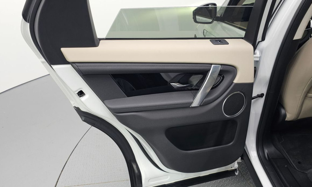 Land Rover Discovery Sport P250 S, 2025