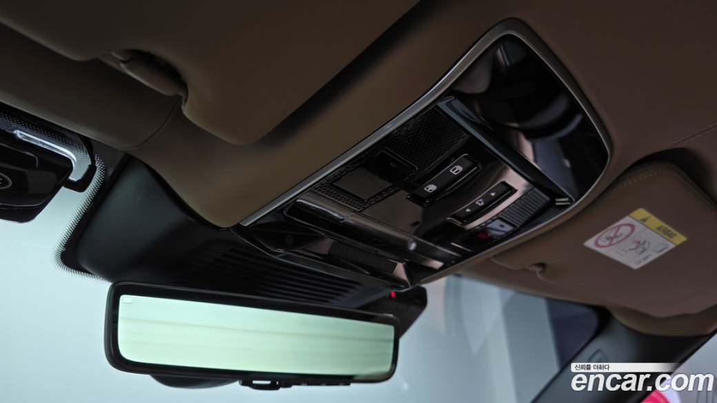 Land Rover Range Rover P530 Autobiography, 2025