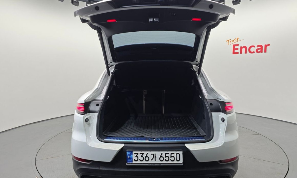 Porsche Cayenne 3.0 Coupe, 2023