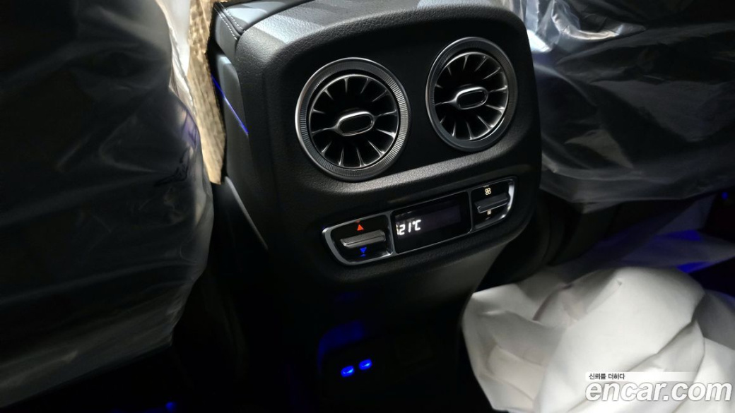 Mercedes-Benz G-Class G450d, 2026