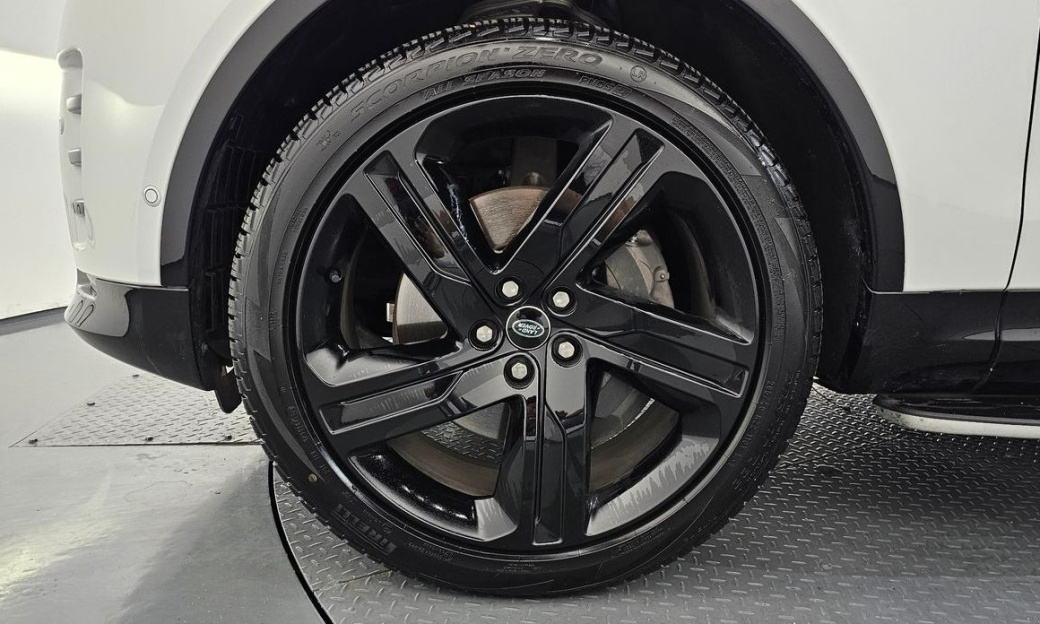Land Rover Discovery D350 Dynamic HSE, 2025