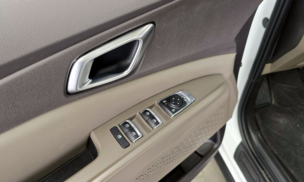 Kia Carnival 9-Seater Noblesse, 2025