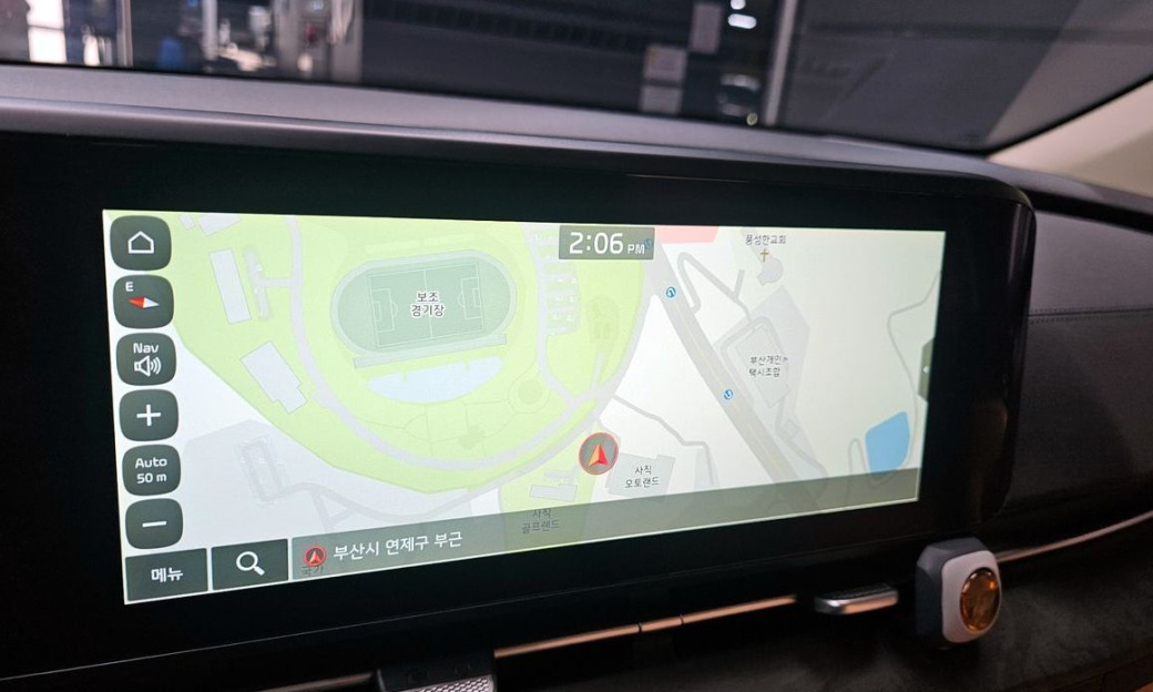 Kia Carnival 9-Seater Signature, 2023
