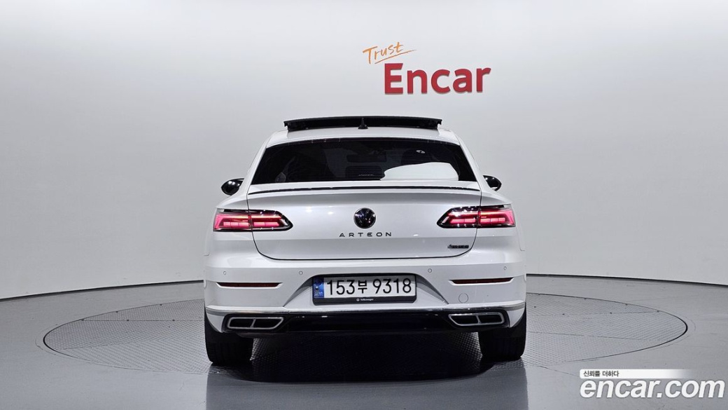 Volkswagen Arteon 2.0 TDI R-LIINE 4Motion, 2022
