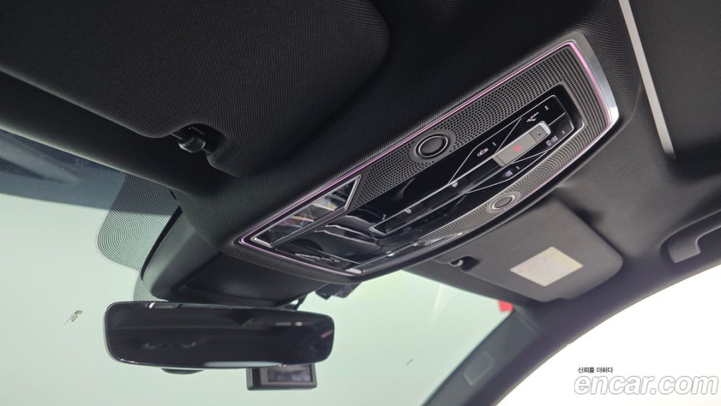 Audi A8 55 TFSI Quattro Premium LWB, 2022