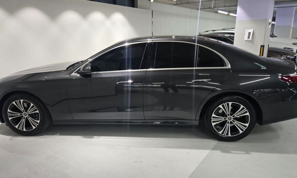 Mercedes-Benz E-Class E200 Avantgarde, 2025