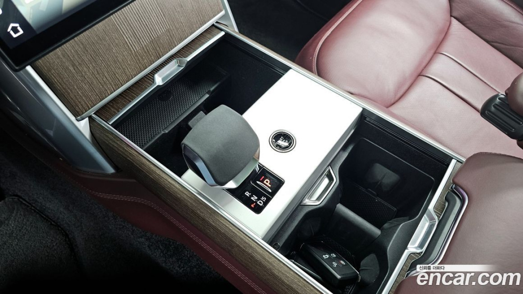 Land Rover Range Rover P530 Autobiography, 2024