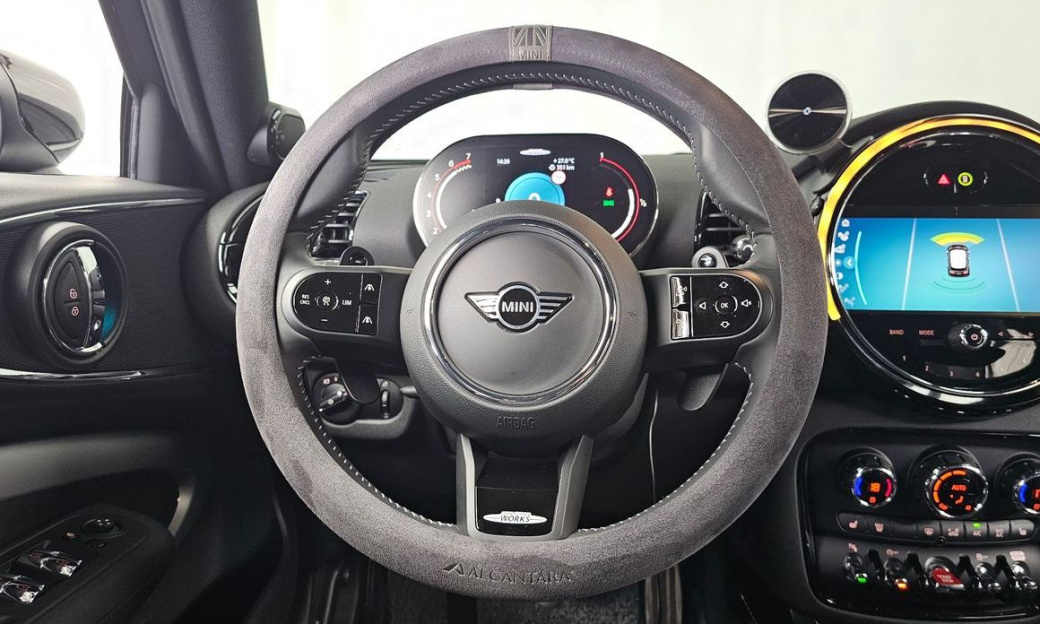 Mini Clubman JCW Lite, 2023