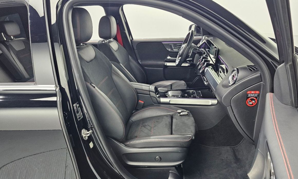 Mercedes-Benz GLB-Class AMG GLB35 4MATIC, 2022