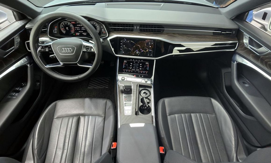 Audi A6 45 TFSI Quattro Premium, 2021