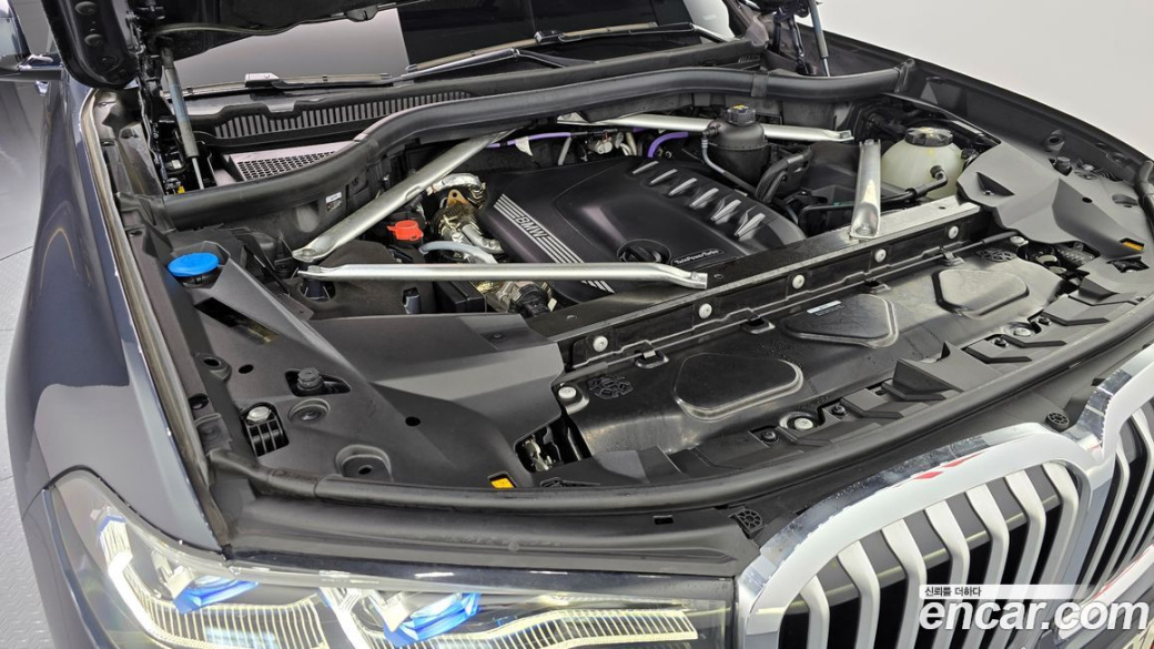 BMW X7 xDrive 40d Design Pure Excellence 7-Seater, 2022