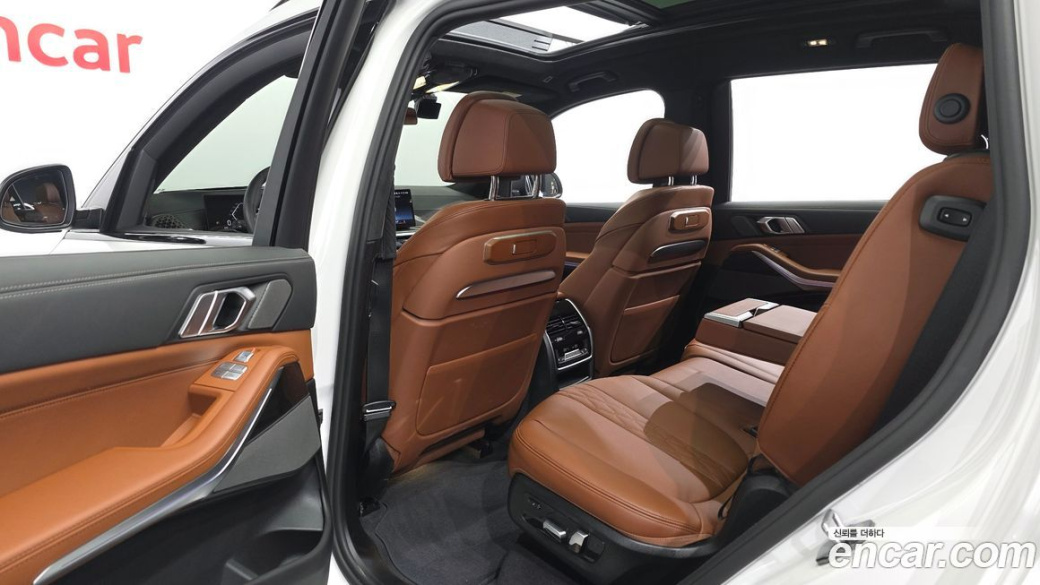 BMW X7 xDrive 40i M Sport 7STR, 2025