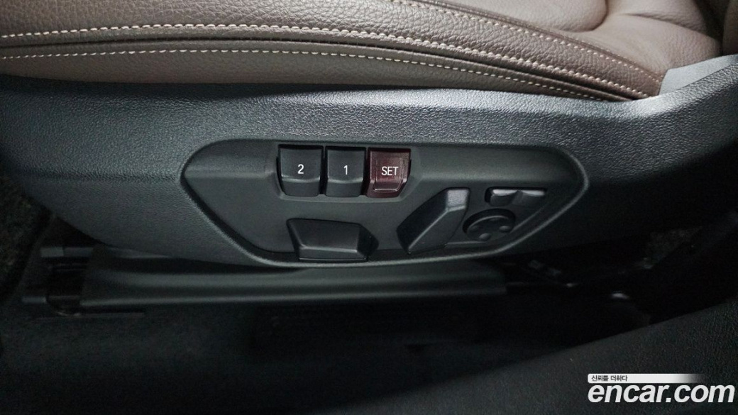 BMW X1 xDrive 20i M Sport, 2022