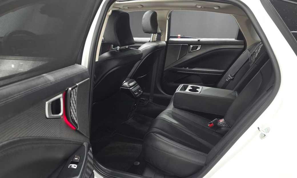 Kia K8 2.5 Gasoline 2WD, 2025