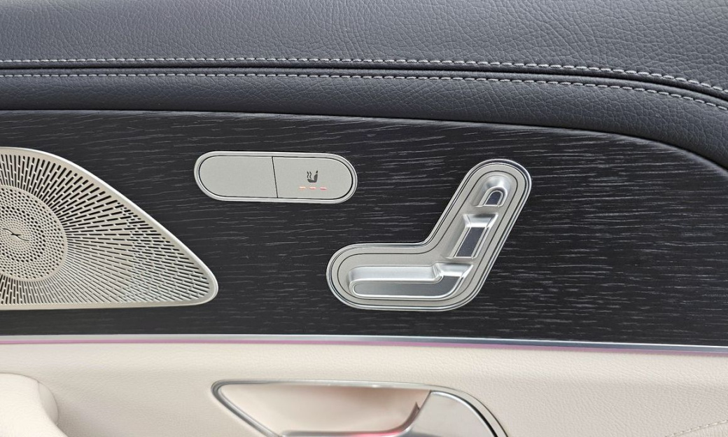 Mercedes-Benz GLE-Class GLE450 4MATIC, 2025