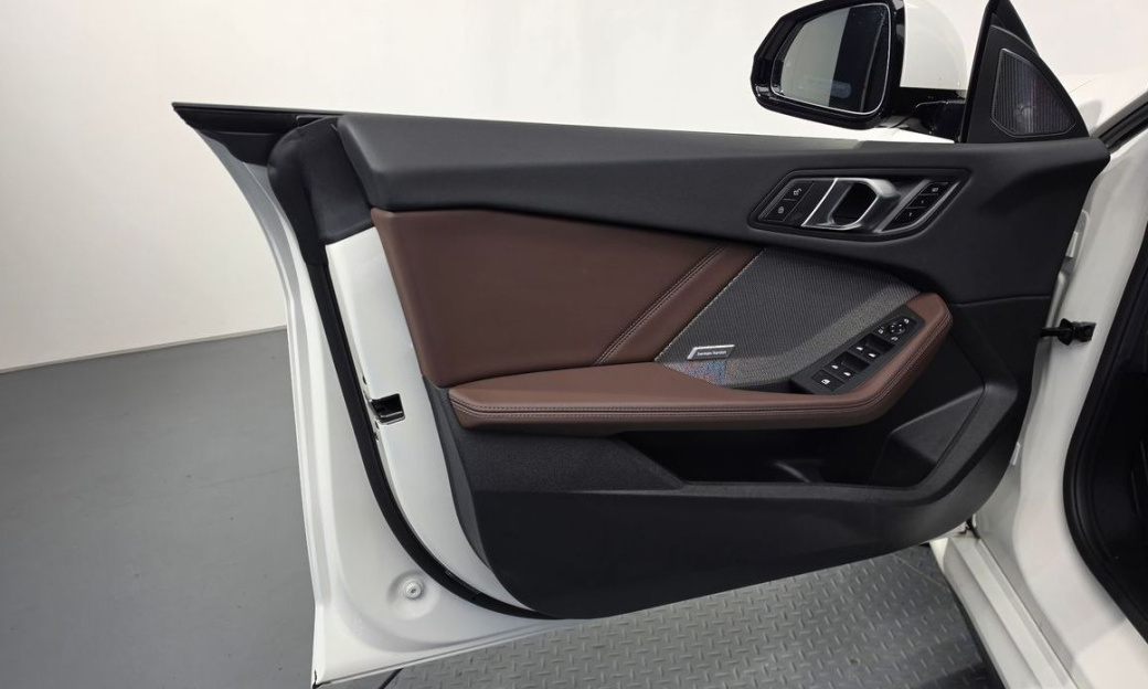 BMW 2-Series 220 M Sport, 2025